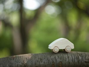 公務員ならば車検価格を気にしておこう