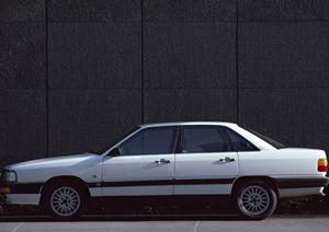 車検を安く済ませる方法とポイント